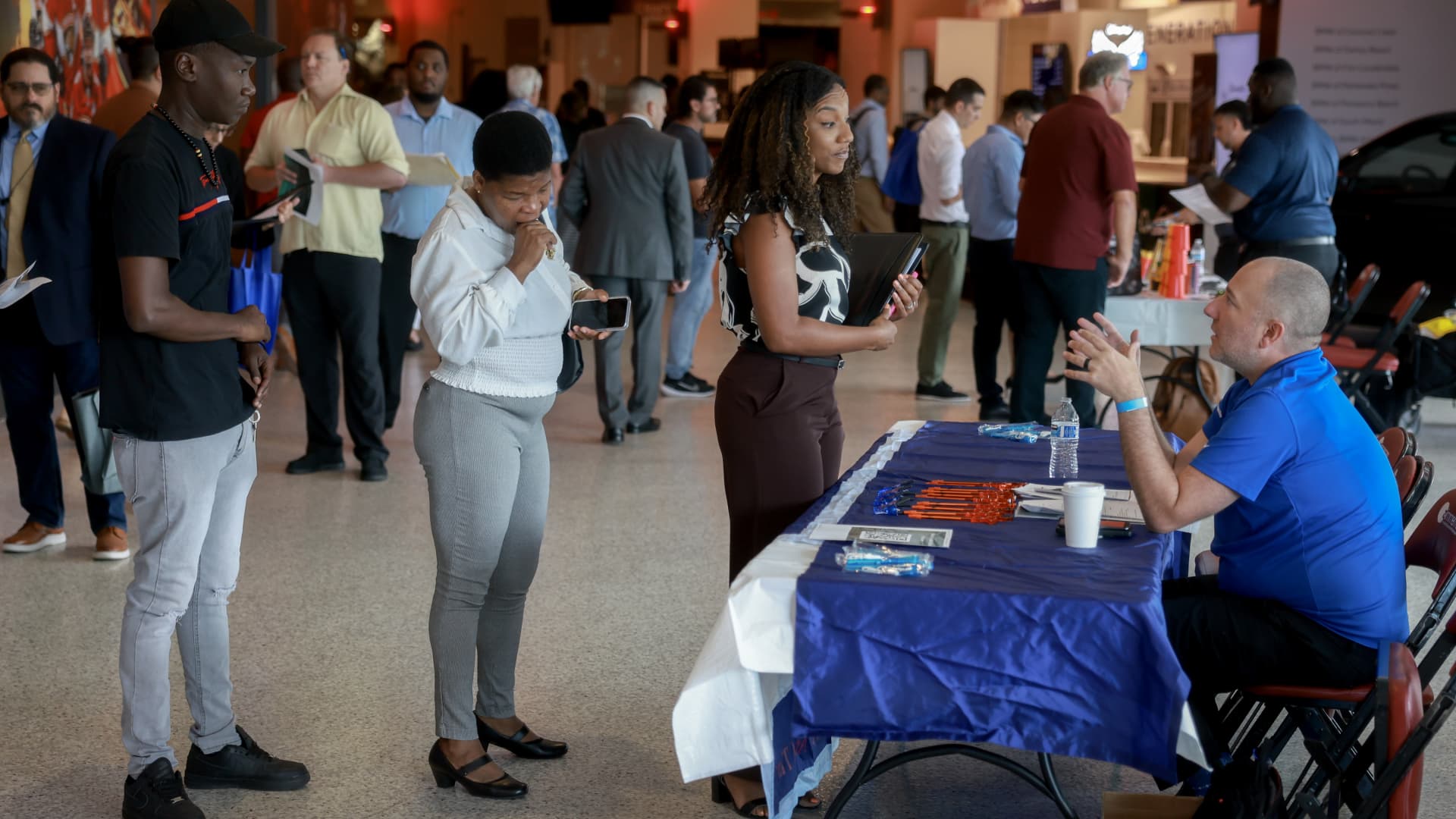 U.S. Labor Market Report: 177,000 Jobs Added, Unemployment Rate Stable At 4.2% U.S. Labor Market Report: 177,000 Jobs Added, Unemployment Rate Stable At 4.2%