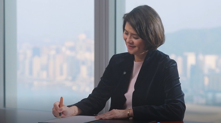 UBS Changes India And Hong Kong Outlooks: Bullish On India, Bearish On Hong Kong UBS Changes India And Hong Kong Outlooks: Bullish On India, Bearish On Hong Kong