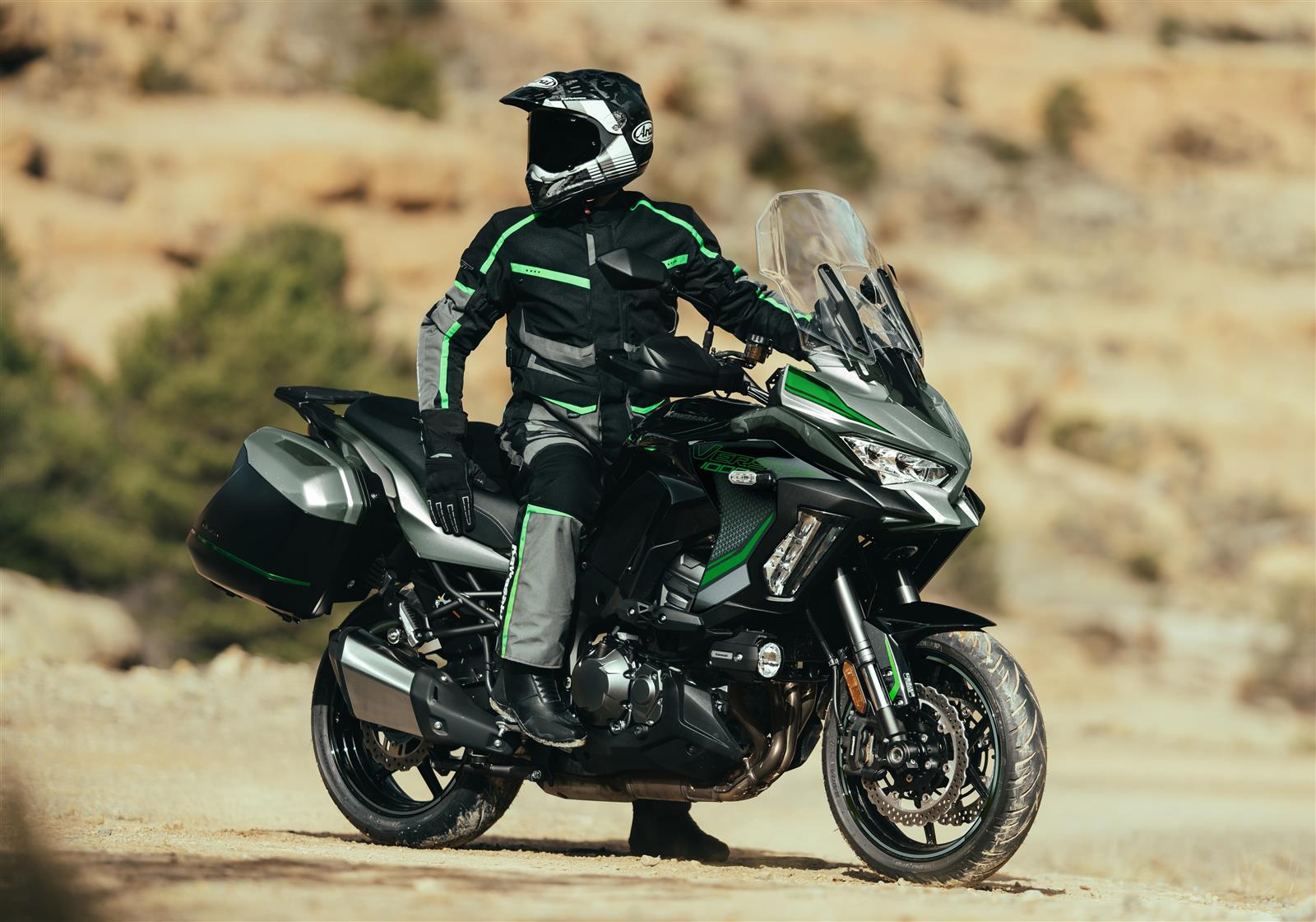Uji Coba Kawasaki Versys-X 250 2025: Performa Di Segala Medan