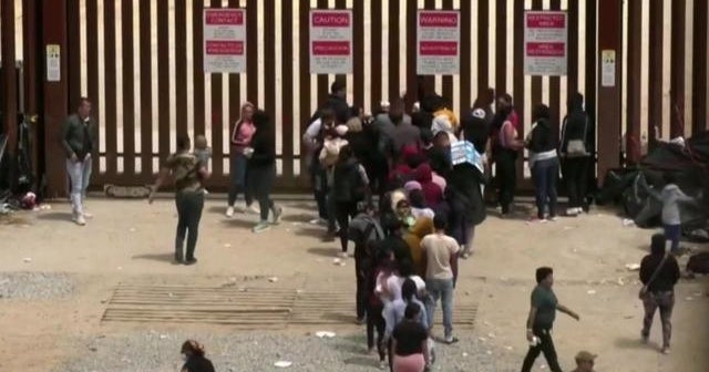 UK Set To Implement Stricter Immigration Rules: English Language Test Mandatory UK Set To Implement Stricter Immigration Rules: English Language Test Mandatory