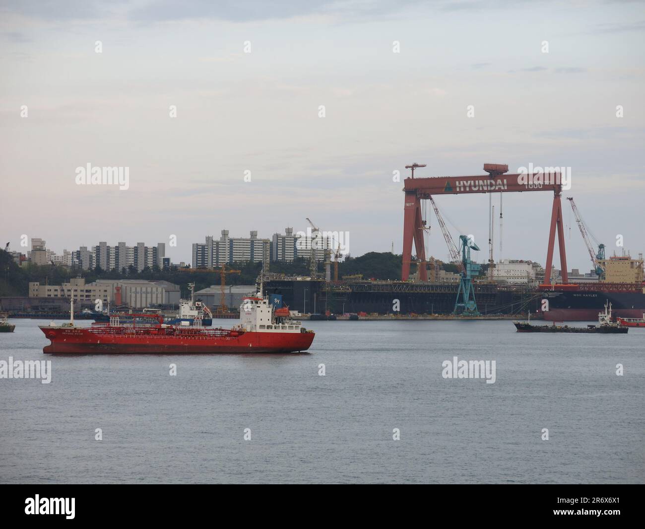 Ulsan Port: Hyundai 650 And The Global Auto Industry's Hub Ulsan Port: Hyundai 650 And The Global Auto Industry's Hub