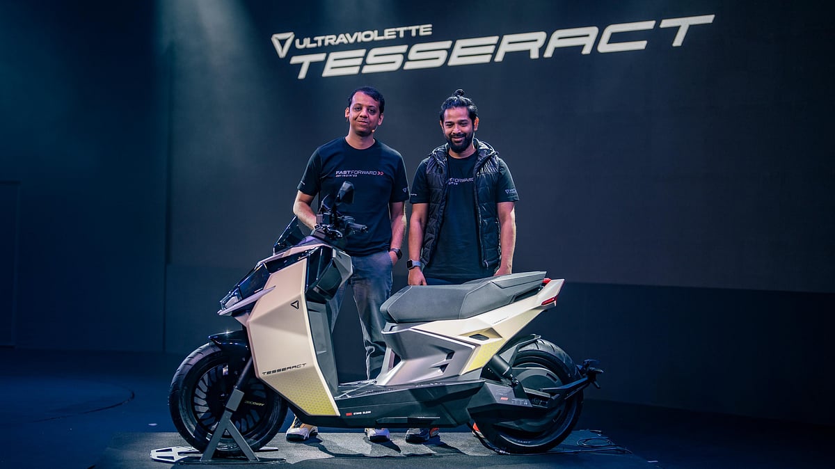 Ultraviolette Tesseract: 48 घंटों में 20,000 बुकिंग्स - जबरदस्त सफलता Ultraviolette Tesseract: 48 घंटों में 20,000 बुकिंग्स - जबरदस्त सफलता