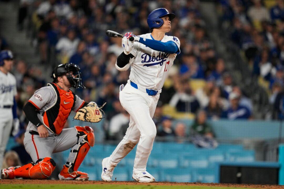 Unbelievable Comeback: Ohtani's 6-Run 9th Delivers Dodgers Win Unbelievable Comeback: Ohtani's 6-Run 9th Delivers Dodgers Win