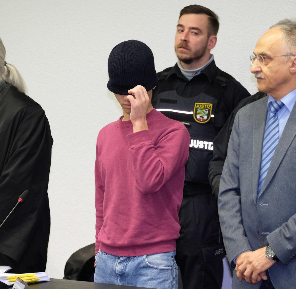 Uni-Notenmanipulation In NRW: Angeklagte Erhalten Haftstrafen Uni-Notenmanipulation In NRW: Angeklagte Erhalten Haftstrafen