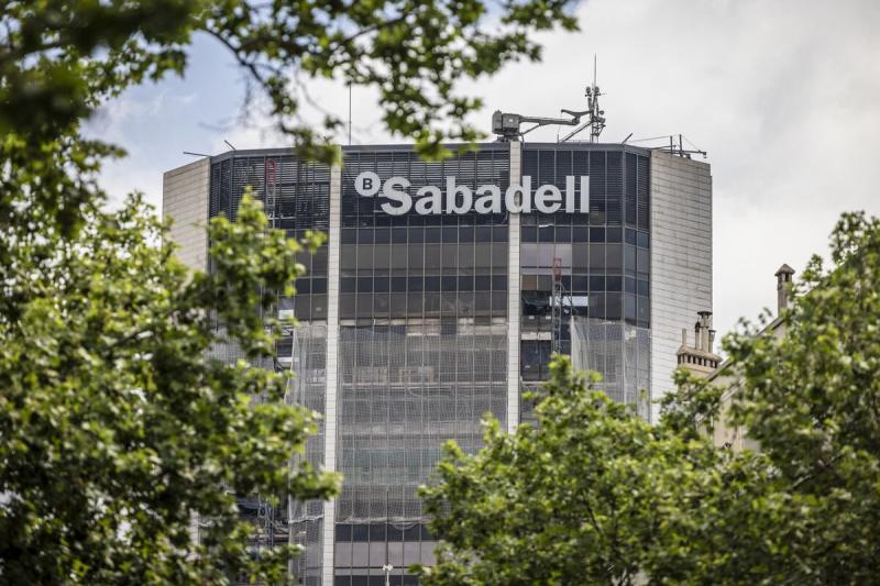 Unicaja Investors In Talks With Sabadell: What This Means For The Future Unicaja Investors In Talks With Sabadell: What This Means For The Future