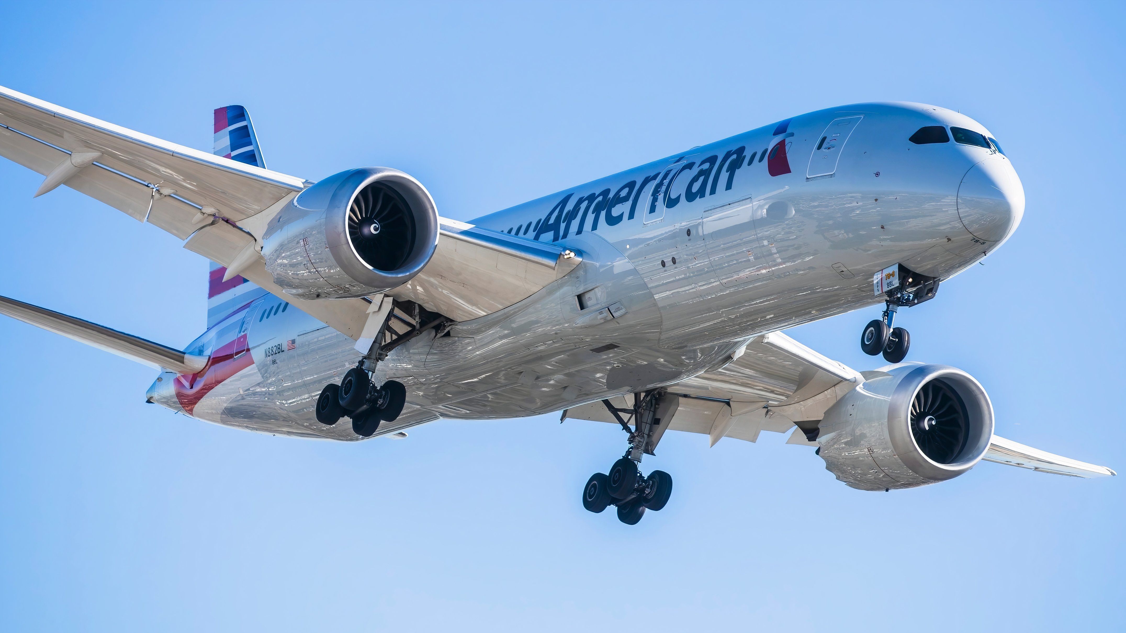 United Vs. American: The Chicago O'Hare Air War United Vs. American: The Chicago O'Hare Air War