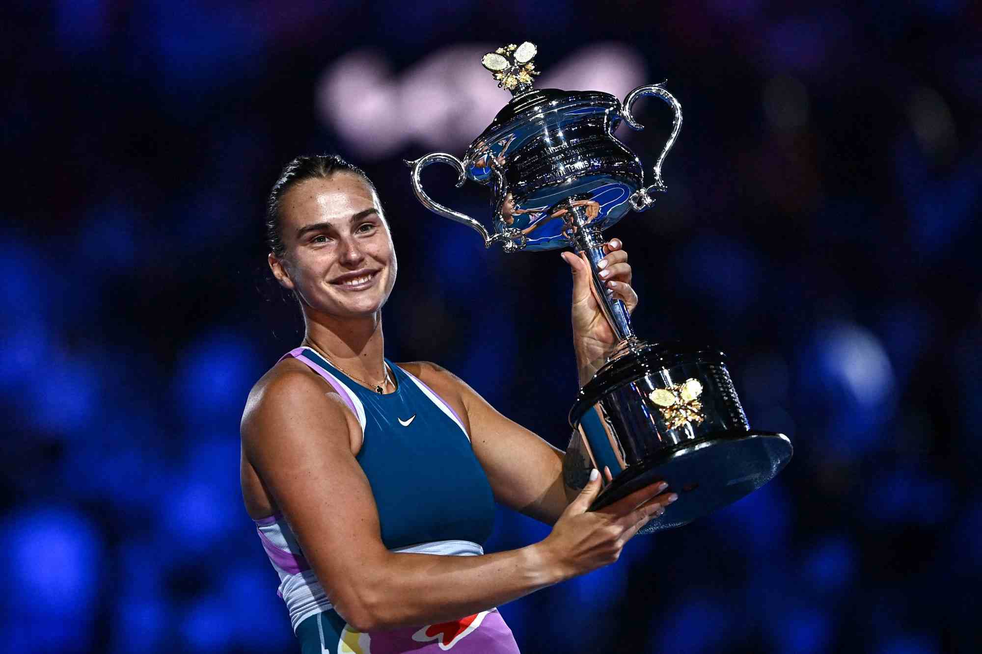 Upset In Rome: Zheng Qinwen Beats Sabalenka At Italian Open Upset In Rome: Zheng Qinwen Beats Sabalenka At Italian Open