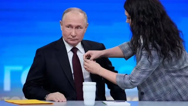 Vai Ukraina Piekritīs Putina Diktētajam Mieram? Vai Ukraina Piekritīs Putina Diktētajam Mieram?
