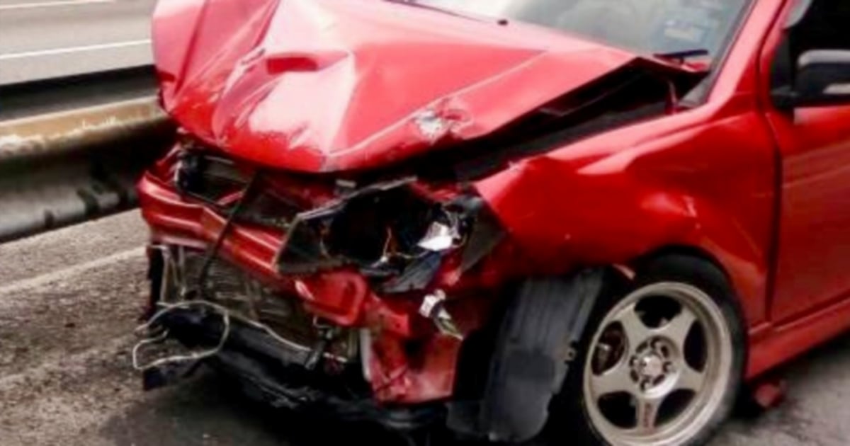 Vancouver Festival Tragedy: Car Rams Crowd, Leaving Many Injured Vancouver Festival Tragedy: Car Rams Crowd, Leaving Many Injured