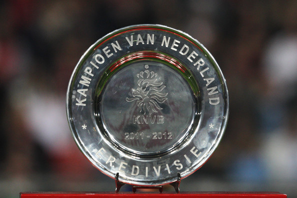 Veteran Day: PSV's Perisic And De Jong Secure Eredivisie Title