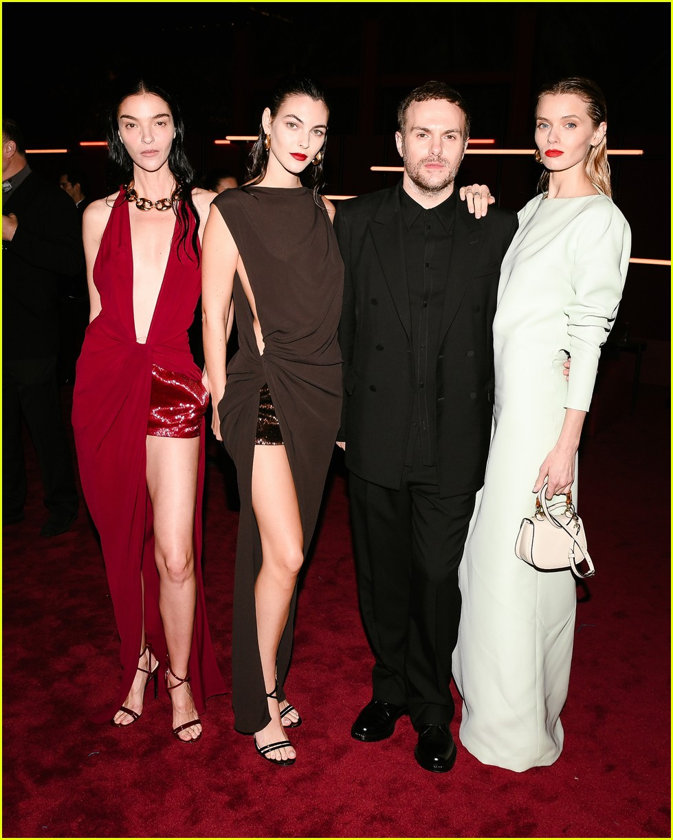 Vittoria Ceretti And Leonardo DiCaprio: A Met Gala Surprise Vittoria Ceretti And Leonardo DiCaprio: A Met Gala Surprise