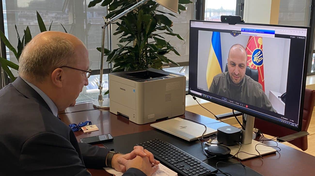 Вступ України До НАТО: Єврокомісар Попередив Про Головну Загрозу Вступ України До НАТО: Єврокомісар Попередив Про Головну Загрозу
