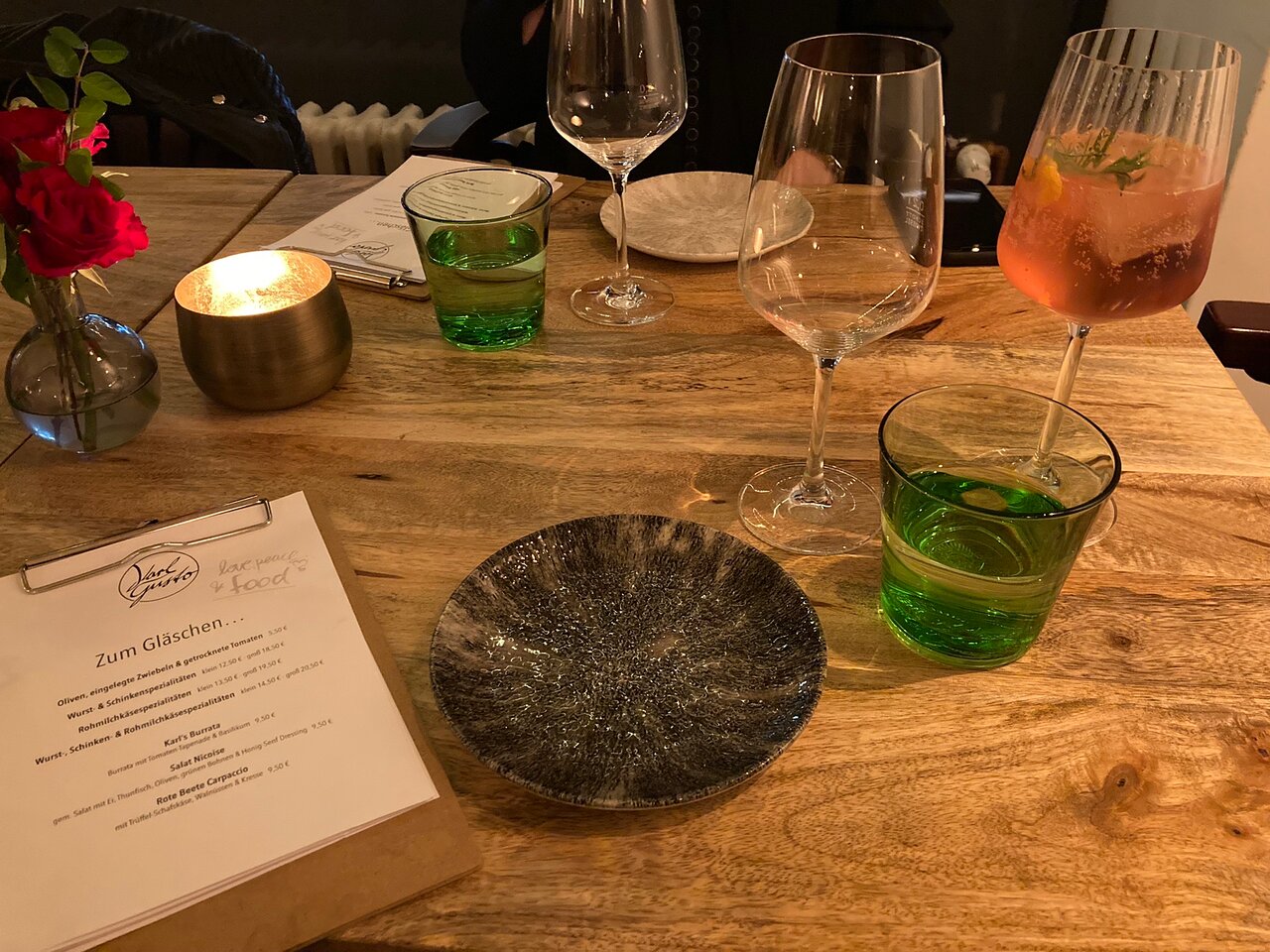 Weinbar In Venlo: Karl Weinbar Feiert Eröffnung Weinbar In Venlo: Karl Weinbar Feiert Eröffnung