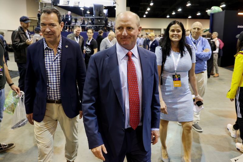 Who Is Greg Abel? Warren Buffett's Successor Who Is Greg Abel? Warren Buffett's Successor