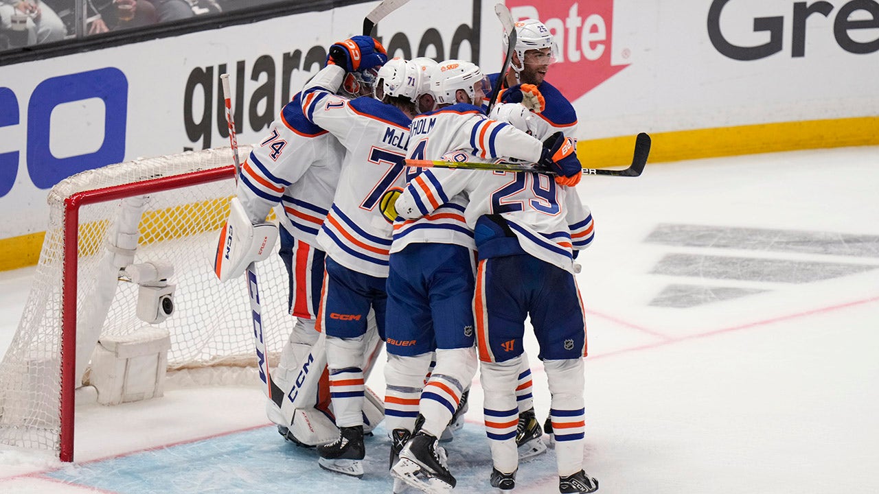 Will The Oilers Eliminate The Kings? A Look At The Betting Lines Will The Oilers Eliminate The Kings? A Look At The Betting Lines