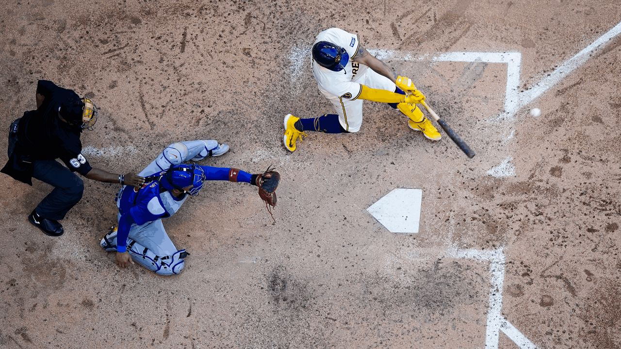 Windy City Showdown: Brewers Defeat Cubs 9-7 Windy City Showdown: Brewers Defeat Cubs 9-7
