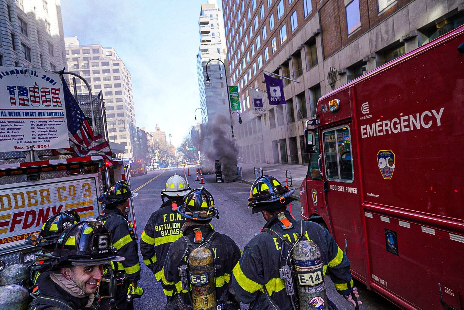 Woman And Child Escape Manhole Explosion: Miraculous Survival Woman And Child Escape Manhole Explosion: Miraculous Survival