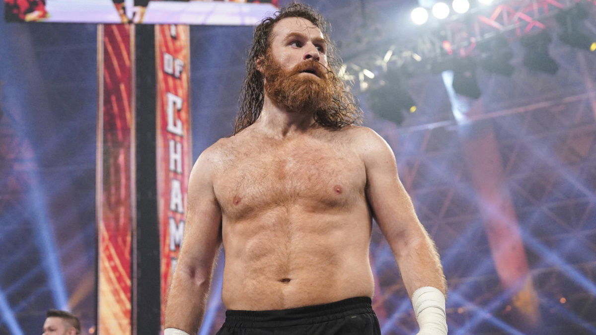 WWE Raw: Sami Zayn's Struggle Against Rollins And Breakker WWE Raw: Sami Zayn's Struggle Against Rollins And Breakker