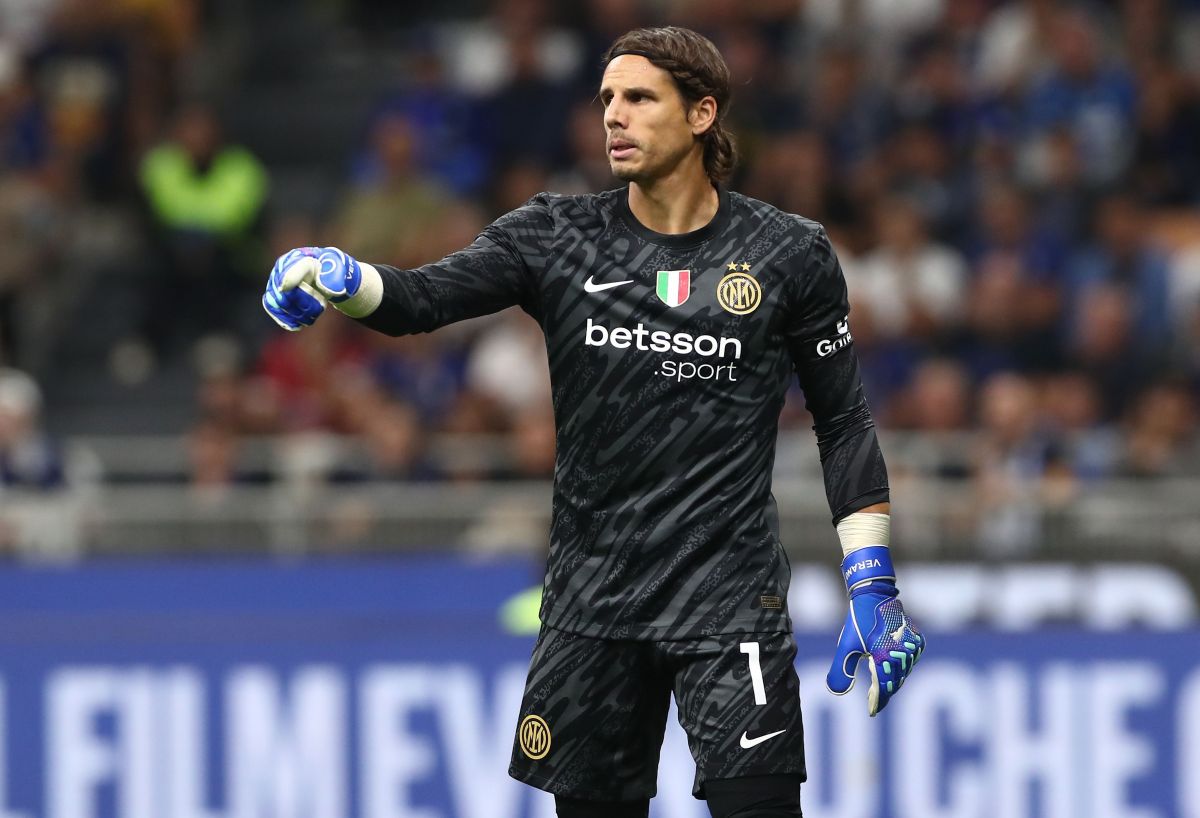 Yann Sommer Thumb Injury: Concerns For Inter Milan's Goalkeeping Yann Sommer Thumb Injury: Concerns For Inter Milan's Goalkeeping