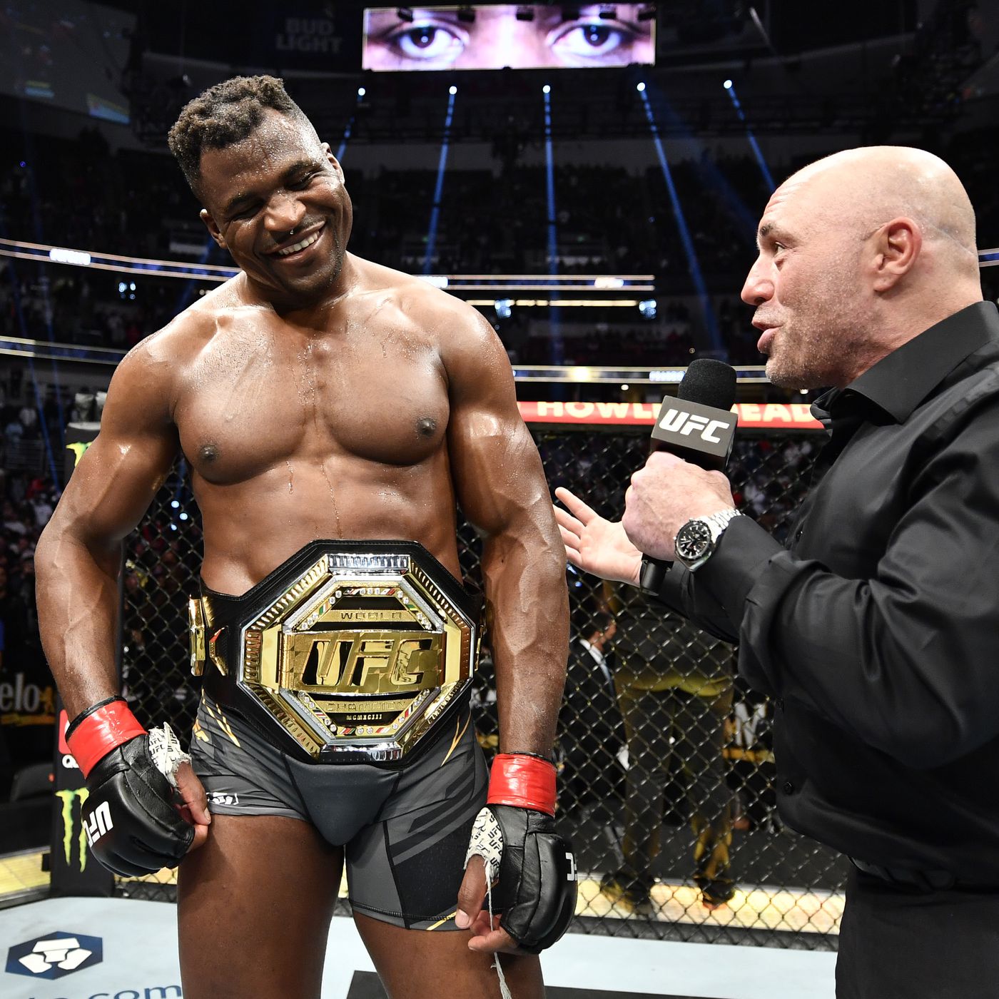 Year-Long Hiatus Ends: Former UFC Champion Fights Bantamweight Veteran Year-Long Hiatus Ends: Former UFC Champion Fights Bantamweight Veteran
