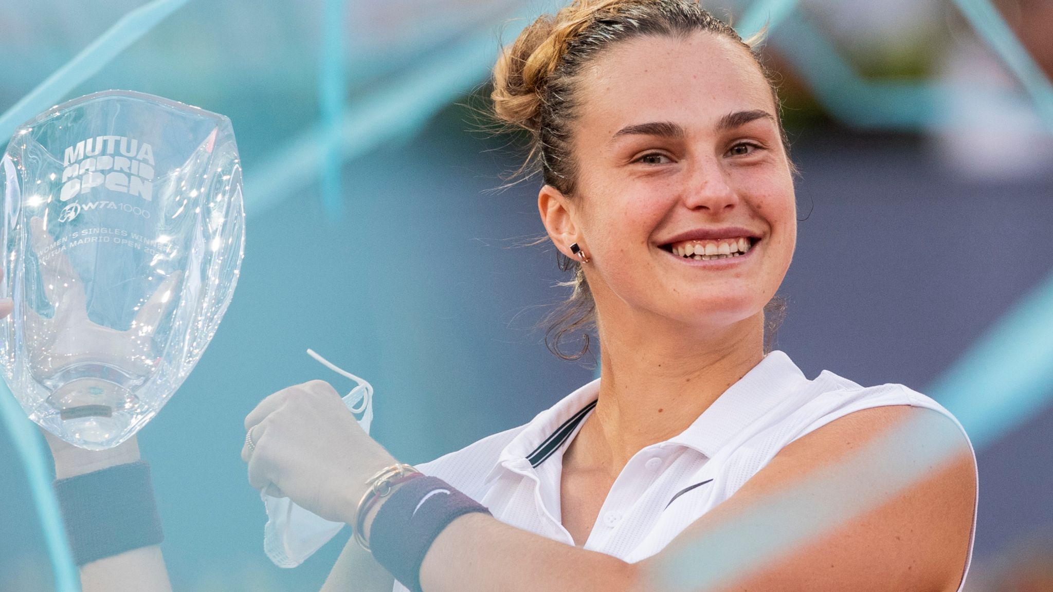 Zheng Qinwen's Historic Win: Upsets Sabalenka At Italian Open Zheng Qinwen's Historic Win: Upsets Sabalenka At Italian Open